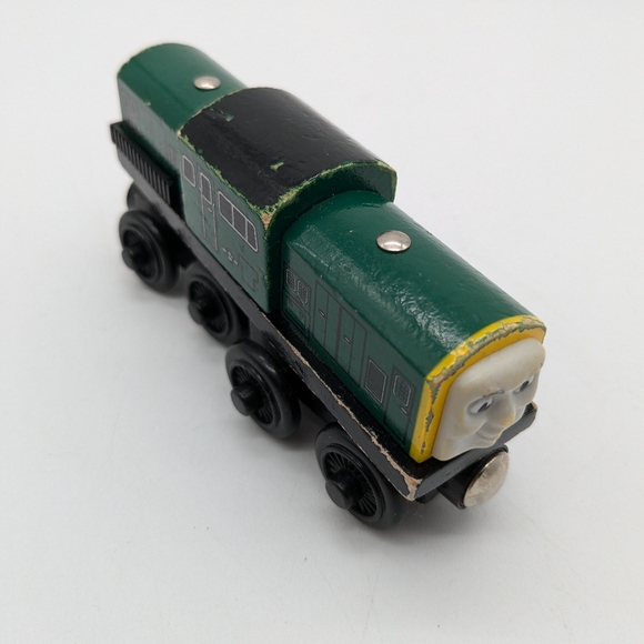 Thomas & Friends Wooden Railway Train Engine Derek - Picture 5 of 16